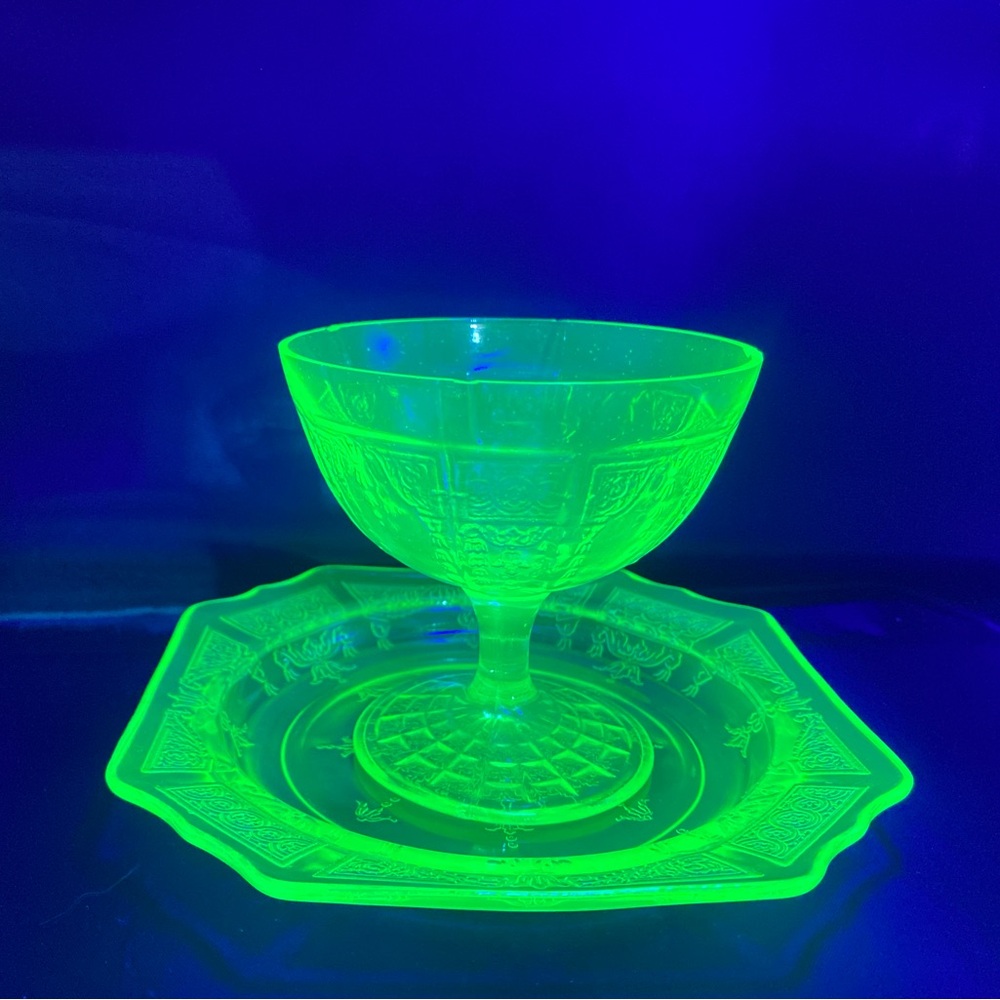 Princess pattern Uranium Depression Glass Footed Sherbet Bowl and Saucers